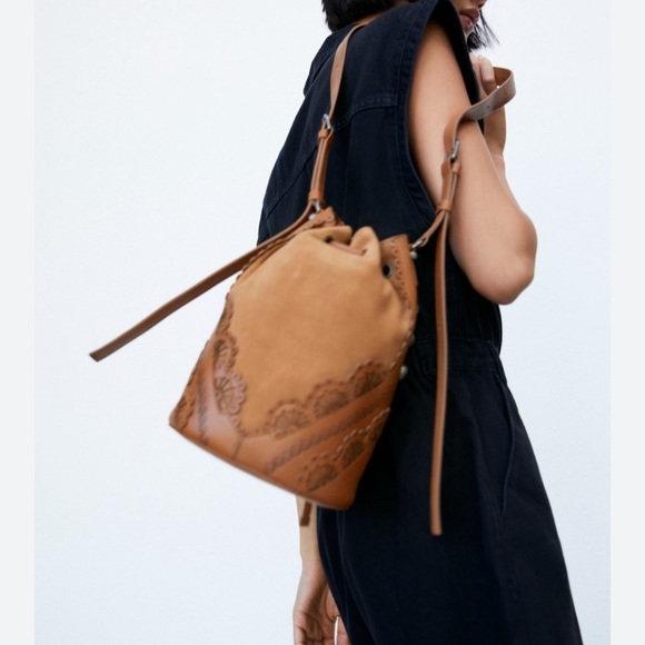 [NWT] Zara Die Cut Split Genuine Leather Bucket Bag - Picture 2 of 13
